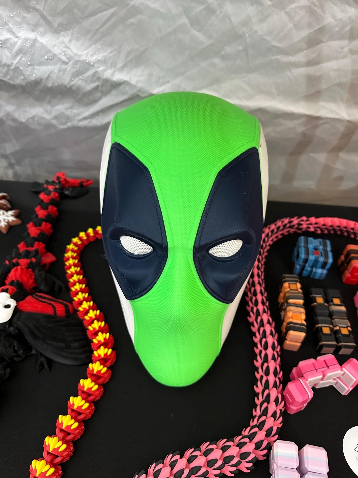 Seahawks‑Pool Super Bowl Helmet – Wearable 3D Printed Deadpool Mashup!