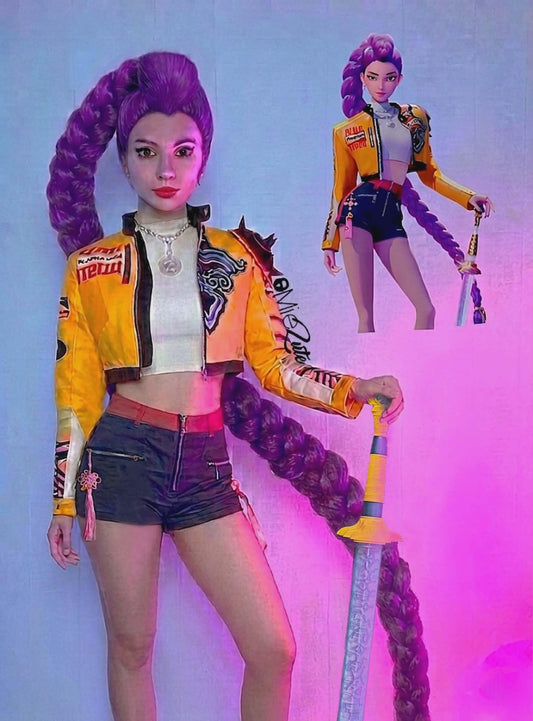 K-Pop Demon Hunters - Rumi's Sword. It glows in the dark!