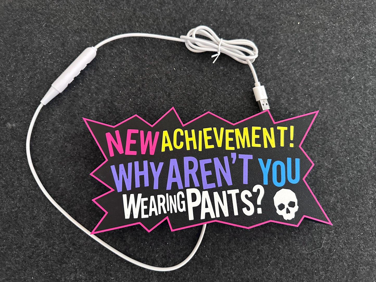 Dungeon Crawler Carl 3D Printed Lightbox – "New Achievement: Why Aren’t You Wearing Pants?" LED Sign – LitRPG DCC Fan Gift – Dimmable Lamp